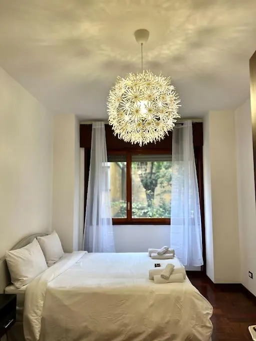 Isola Maciachini Mm 3 - Moderno Trilocale Con Balcone 10 Min Da Stazione Centrale Milán Apartmán